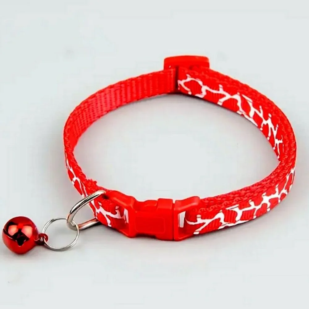Belen Kutest Red Giraffe Pattern Cat Collar with Bell and Toys Gift Package